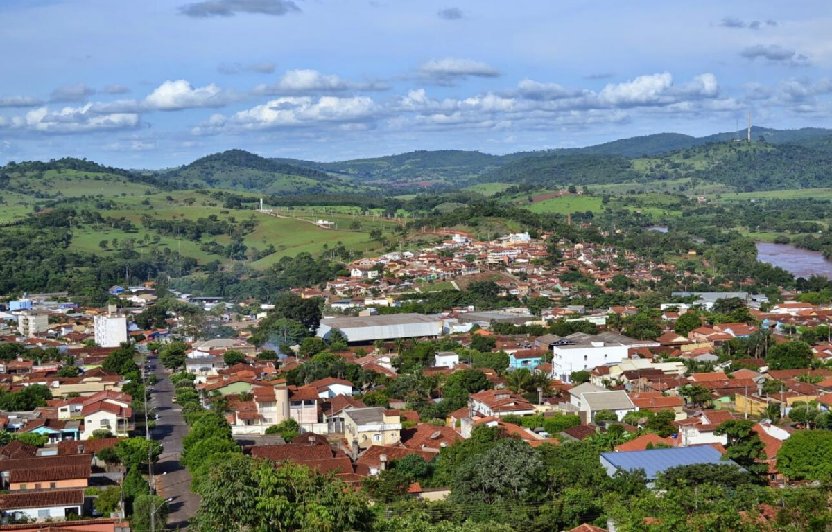 Concurso de Ceres GO recebe inscrições para mais de 670 vagas