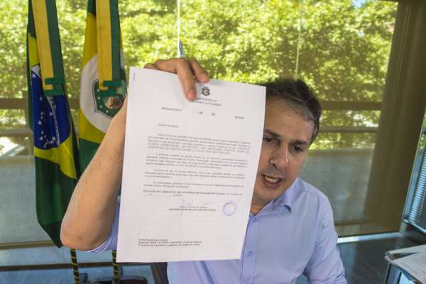 Governo do Ceará realizará concursos para 33 mil vagas em fevereiro