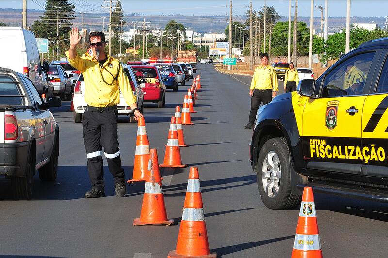 Concurso DETRAN DF: edital autorizado para 72 vagas