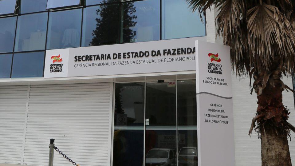 Concurso Sefaz SC: inscrições prorrogadas; 55 vagas com iniciais de 5 mil