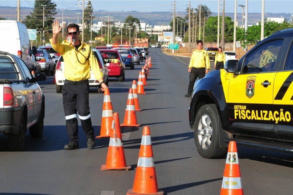 Concurso Detran DF: comissão formada; novo edital em breve