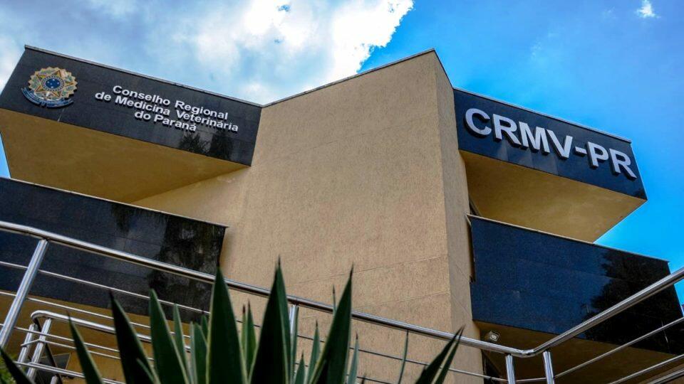 Concurso CRMV PR: inscrições abertas; iniciais de até R$9 mil